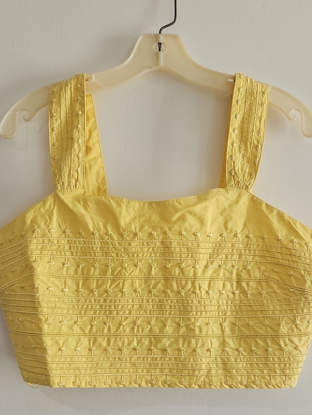 Avec Les Filles Yellow Embroidered Crop Tank NWOT